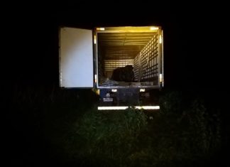 Paranapanema: Caminhão tem carga roubada e motorista é feito refém