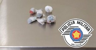 AVARÉ: POLÍCIA MILITAR PRENDE MULHER QUE TRAFICAVA DROGAS