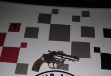 Fartura: POLÍCIA MILITAR PRENDE INDIVÍDUO POR PORTE DE ARMA DE FOGO E AMEAÇA