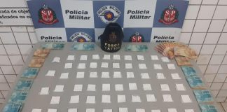 Tatuí: Homem é preso com porções de cocaína escondidas em compartimento secreto de carro