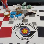 PARANAPANEMA: POLÍCIA MILITAR PRENDE INFRATORES, APREENDE ARMA E DROGAS
