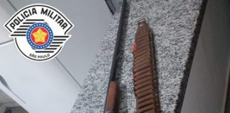 BARÃO DE ANTONINA: POLICIA MILITAR PRENDE HOMEM POR POSSE IRREGULAR DE ARMA DE FOGO E APREENDE ADOLESCENTE POR DIREÇÃO PERIGOSA