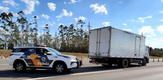 Quadra: Homem é preso suspeito de transportar 250 mil maços de cigarros contrabandeados