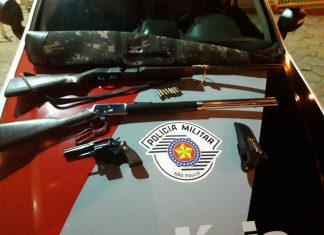 ÁGUAS DE SANTA BARBARA: POLÍCIA MILITAR PRENDE INDIVÍDUO COM ARMAS E MUNIÇÕES