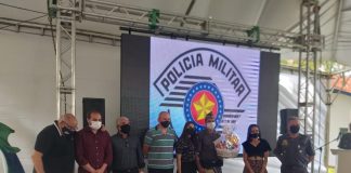 AVARÉ: POLICIAIS MILITARES SÃO HOMENAGEADOS COMO POLICIAL MILITAR DO ANO