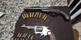 EM ITAPORANGA: HOMEM QUE MANTINHA ARMAS EM CASA É PRESO PELA PM APÓS DESENTENDIMENTO COM SUA COMPANHEIRA