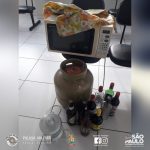 RÁPIDA AÇÃO DA POLÍCIA MILITAR RESULTA NA PRISÃO DE 2 HOMENS POR FURTAR UMA RESIDÊNCIA EM PIRAJU