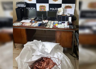 Suspeitos de trocar tiros com a polícia e esconder carro e fios de cobre roubados são presos no interior de SP