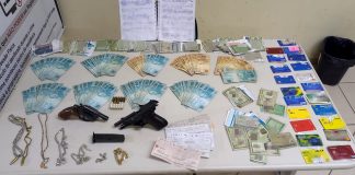 POLÍCIA MILITAR PRENDE HOMEM COM ARMAS, MUNIÇÕES E DINHEIRO EM AVARÉ