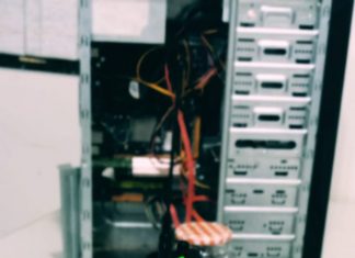 POLÍCIA MILITAR PRENDE HOMEM QUE COMERCIALIZAVA DROGA EM MANDURI