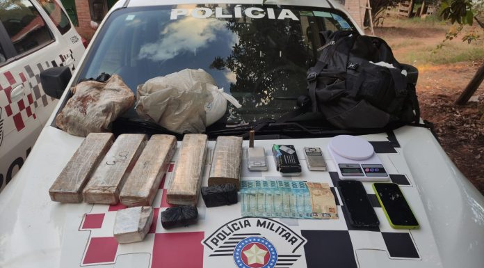 POLÍCIA MILITAR PRENDE TRÊS HOMENS POR TRÁFICO DE DROGAS E ASSOCIAÇÃO PARA O TRÁFICO