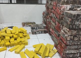 POLÍCIA MILITAR APREENDE 1,454 TONELADA DE MACONHA E PRENDE TRÊS EM FLAGRANTE DELITO EM PIRAJU
