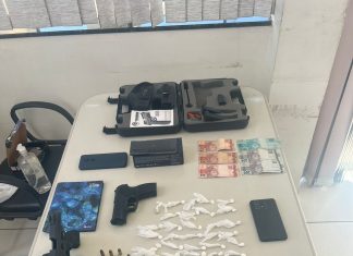 EM PIRAJU , POLÍCIA MILITAR APREENDE ARMAS E DROGAS E HOMEM ENVOLVIDO NO TRÁFICO É PRESO