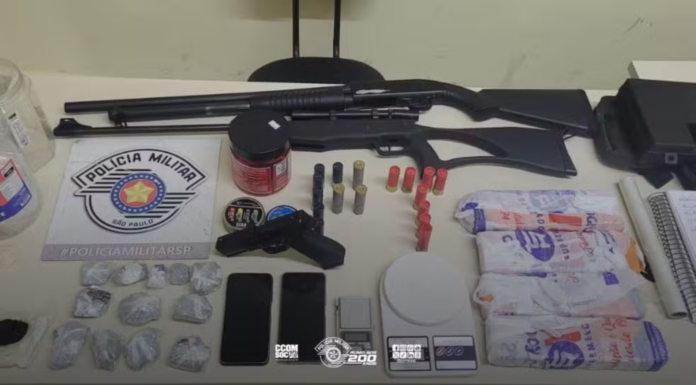 Pai, mãe e filho são presos suspeitos de tráfico de drogas em Avaré